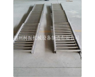 柯振畅销流水线滚筒输送机、不锈钢纸箱输送设备