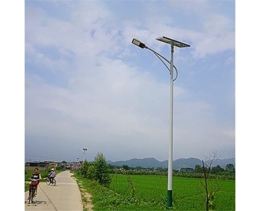 保定太阳能路灯生产厂家   保定太阳能路灯厂